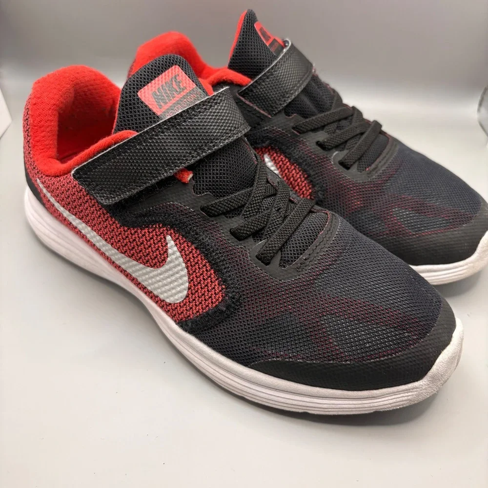 Nike Revolution 3 Kids Running Shoes Black Red Size 3Y